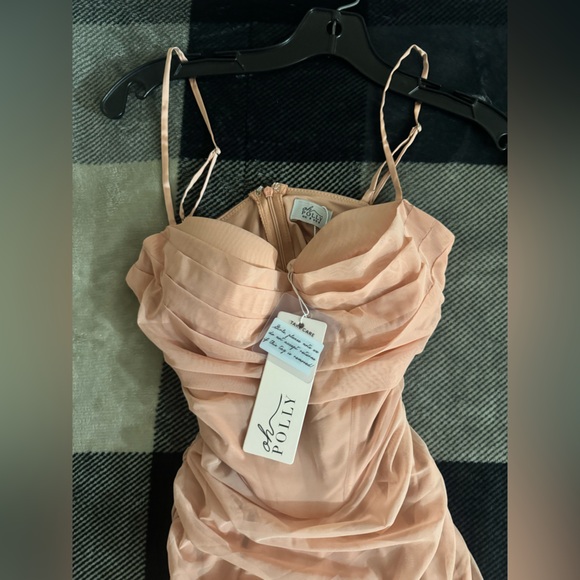 Oh Polly Peach Ruched Bodycon Dress - Picture 2 of 5